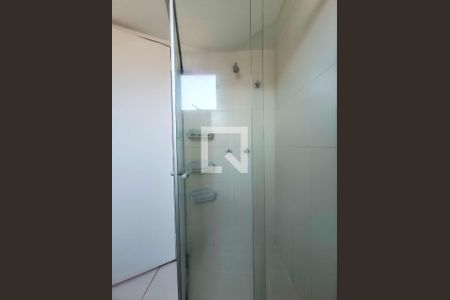 Apartamento para alugar com 62m², 2 quartos e 2 vagas Apartamento para alugar com 62m², 2 quartos e 2 vagasBanheiro Quarto 1