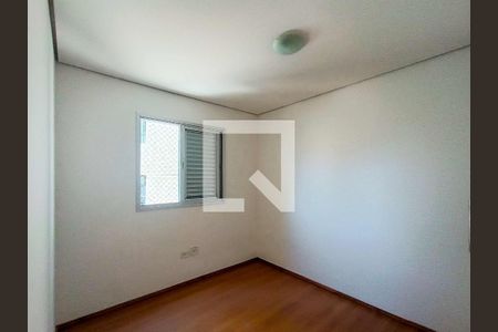 Apartamento para alugar com 62m², 2 quartos e 2 vagas Apartamento para alugar com 62m², 2 quartos e 2 vagasQuarto 2