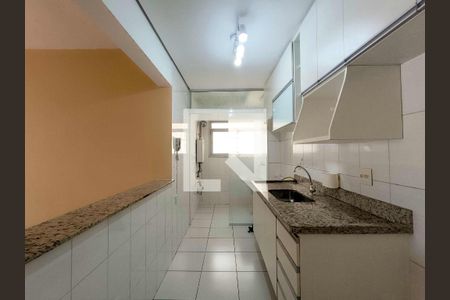Apartamento para alugar com 62m², 2 quartos e 2 vagas Apartamento para alugar com 62m², 2 quartos e 2 vagasCozinha