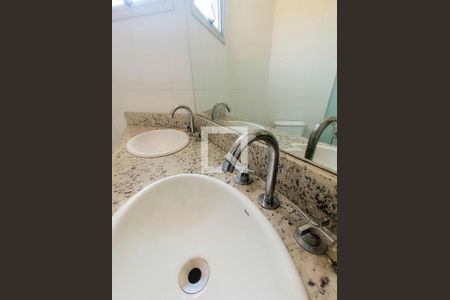 Apartamento para alugar com 62m², 2 quartos e 2 vagas Apartamento para alugar com 62m², 2 quartos e 2 vagasBanheiro Quarto 1