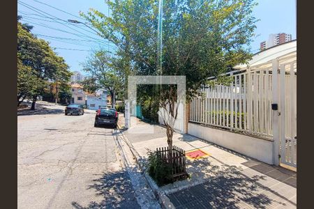 Apartamento para alugar com 62m², 2 quartos e 2 vagas Apartamento para alugar com 62m², 2 quartos e 2 vagasFachada