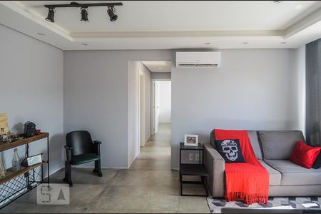 Sala de apartamento para alugar com 2 quartos, 60m² em Medianeira, Porto Alegre