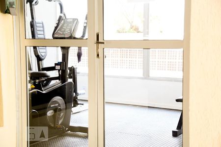 Apartamento à venda com 47m², 2 quartos e 1 vaga Apartamento à venda com 47m², 2 quartos e 1 vagaÁrea comum - Academia