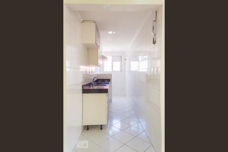 Apartamento para alugar com 57m², 2 quartos e 1 vagaCozinha