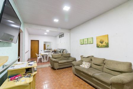 Casa para alugar com 180m², 3 quartos e 1 vagaSala