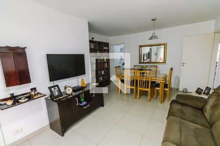 Sala de apartamento à venda com 3 quartos, 81m² em Vila Ipojuca, São Paulo