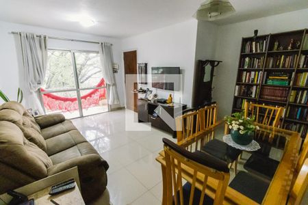Sala de apartamento para alugar com 3 quartos, 81m² em Vila Ipojuca, São Paulo