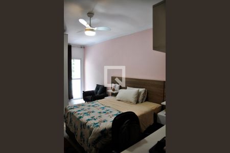 Detalhe - Quarto 01 com Suíte de casa para alugar com 2 quartos, 2000m² em Vila Mangalot, São Paulo