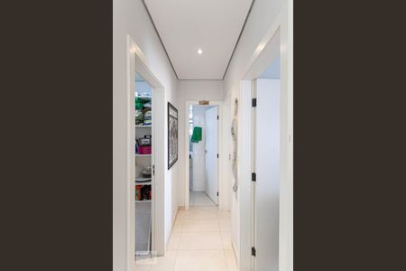 Corredor de apartamento para alugar com 2 quartos, 70m² em Sion, Belo Horizonte