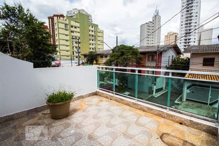 Casa à venda com 110m², 2 quartos e sem vaga Casa à venda com 110m², 2 quartos e sem vagaVaranda