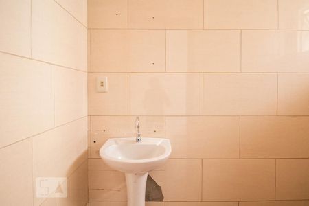 Casa à venda com 110m², 2 quartos e sem vaga Casa à venda com 110m², 2 quartos e sem vagaBanheiro da suíte 1