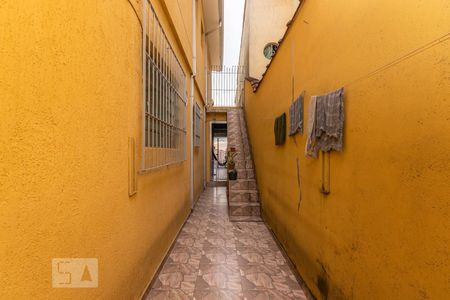 Casa à venda com 120m², 3 quartos e 2 vagas Casa à venda com 120m², 3 quartos e 2 vagasCorredor