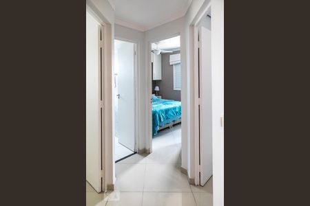 Corredor de apartamento para alugar com 3 quartos, 60m² em Jardim Marajoara, São Paulo