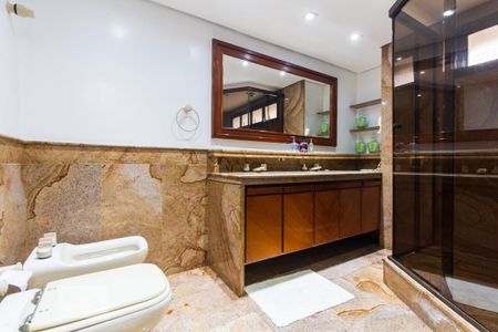 Apartamento à venda com 514m², 3 quartos e 5 vagasSuíte - Quarto 1