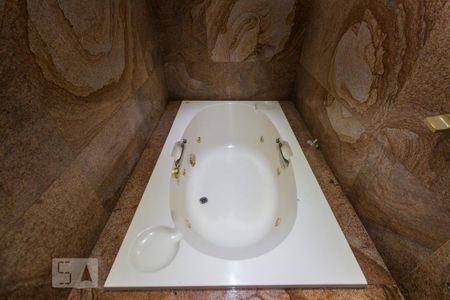 Apartamento à venda com 514m², 3 quartos e 5 vagasSuíte - Quarto 1