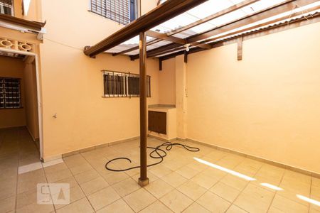 Casa à venda com 120m², 3 quartos e 1 vagaÁrea de Serviço