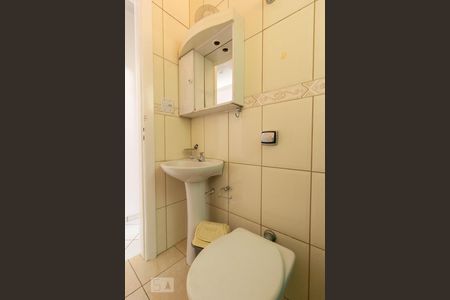 Casa à venda com 120m², 3 quartos e 1 vagaBanheiro