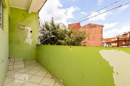 Casa à venda com 100m², 4 quartos e 2 vagasVaranda casa 2