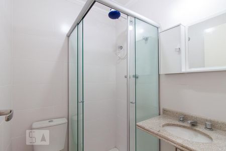 Banheiro de apartamento para alugar com 2 quartos, 139m² em Vila Yara, Osasco