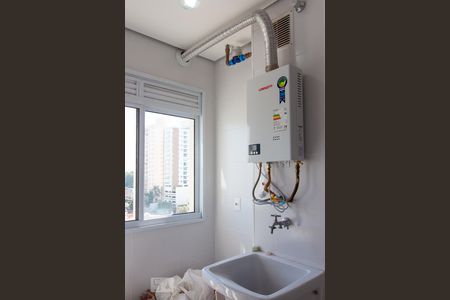 Área de Serviço de apartamento para alugar com 2 quartos, 139m² em Vila Yara, Osasco