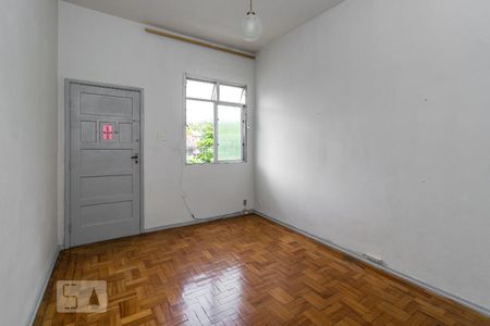 Sala de apartamento para alugar com 1 quarto, 40m² em Irajá, Rio de Janeiro