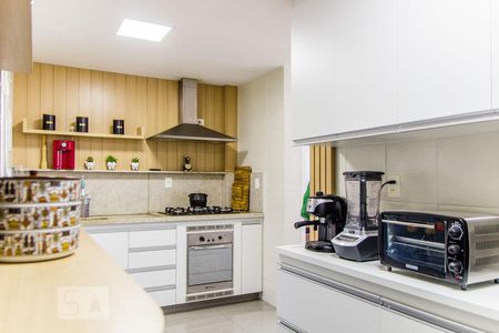 Apartamento à venda com 93m², 2 quartos e 1 vagaCozinha
