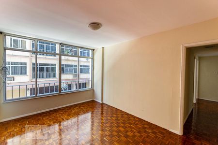 Sala de apartamento à venda com 3 quartos, 110m² em Ingá, Niterói