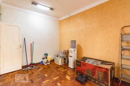 Casa para alugar com 253m², 8 quartos e 1 vagaQuarto 2