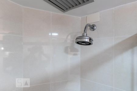 Apartamento para alugar com 62m², 2 quartos e 1 vaga Apartamento para alugar com 62m², 2 quartos e 1 vagaBanheiro 2