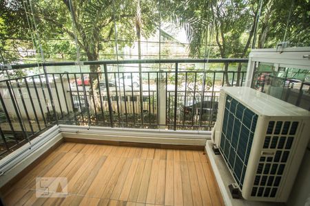 Apartamento à venda com 49m², 1 quarto e 1 vaga Apartamento à venda com 49m², 1 quarto e 1 vagaVaranda