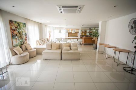 Apartamento à venda com 49m², 1 quarto e 1 vaga Apartamento à venda com 49m², 1 quarto e 1 vagaÁrea comum - Salão de festas