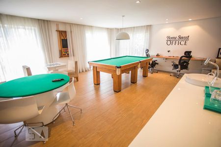 Apartamento à venda com 49m², 1 quarto e 1 vaga Apartamento à venda com 49m², 1 quarto e 1 vagaÁrea comum - Salão de jogos