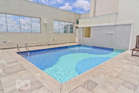 Apartamento à venda com 62m², 2 quartos e 2 vagas Apartamento à venda com 62m², 2 quartos e 2 vagasÁrea comum - Piscina