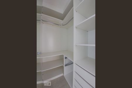 Apartamento para alugar com 81m², 3 quartos e 2 vagasCloset do quarto 1