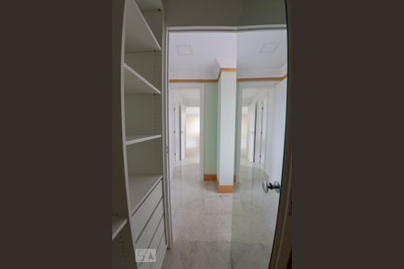 Apartamento para alugar com 81m², 3 quartos e 2 vagasCloset do quarto 1