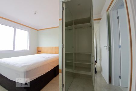 Quarto 1 - Suíte de apartamento à venda com 3 quartos, 81m² em Floresta, Porto Alegre