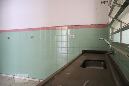 Casa à venda com 240m², 3 quartos e sem vagaCozinha