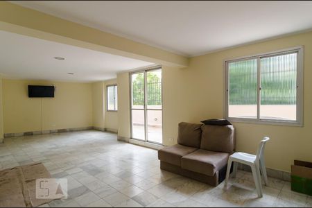 Apartamento para alugar com 51m², 2 quartos e 1 vagaSalão de Festas