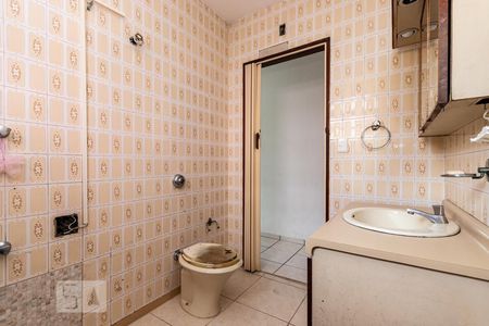 Banheiro suíte  de casa à venda com 3 quartos, 190m² em Jardim Santa Maria, São Paulo