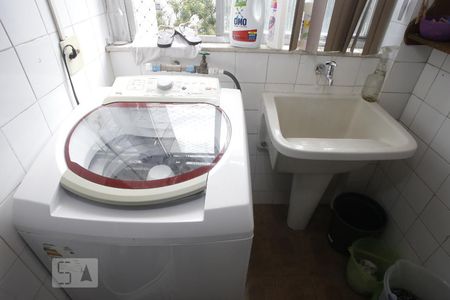 Apartamento à venda com 78m², 2 quartos e 1 vagaÁrea de Serviço
