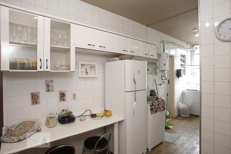 Apartamento à venda com 78m², 2 quartos e 1 vagaCozinha
