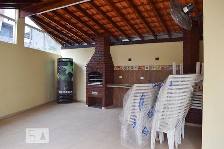 Apartamento para alugar com 50m², 2 quartos e 1 vaga Apartamento para alugar com 50m², 2 quartos e 1 vagaÁrea comum - Churrasqueira