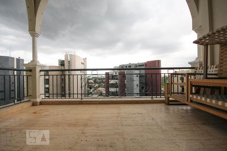 Apartamento para alugar com 4 quartos, 440m² em Jardim Vitoria Regia, São Paulo