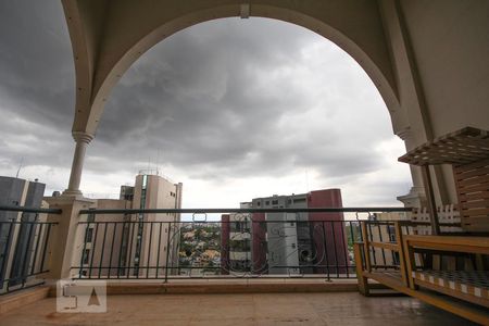 Apartamento para alugar com 4 quartos, 440m² em Jardim Vitoria Regia, São Paulo