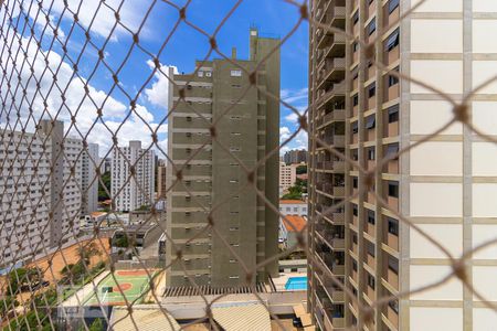 Vista da varanda de apartamento à venda com 4 quartos, 150m² em Cambuí, Campinas