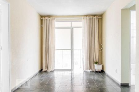 Sala de apartamento para alugar com 3 quartos, 70m² em Portuguesa, Rio de Janeiro