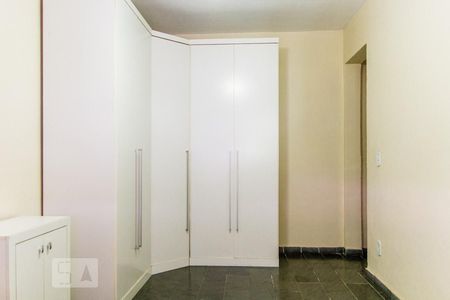 Apartamento à venda com 70m², 3 quartos e 1 vagaQuarto 2