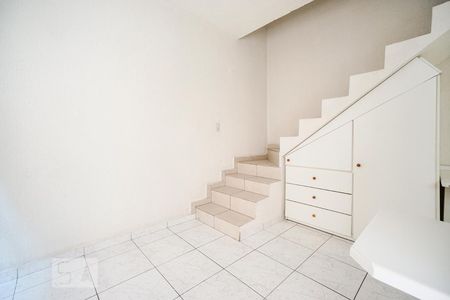 Sala de casa de condomínio para alugar com 1 quarto, 30m² em Quarta Parada, São Paulo