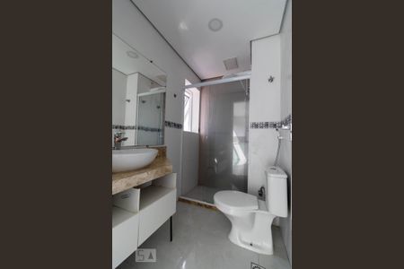 Banheiro de kitnet/studio para alugar com 1 quarto, 35m² em Santo Amaro, São Paulo