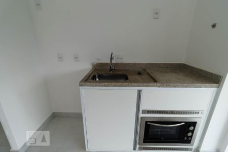 Cozinha de kitnet/studio para alugar com 1 quarto, 35m² em Santo Amaro, São Paulo